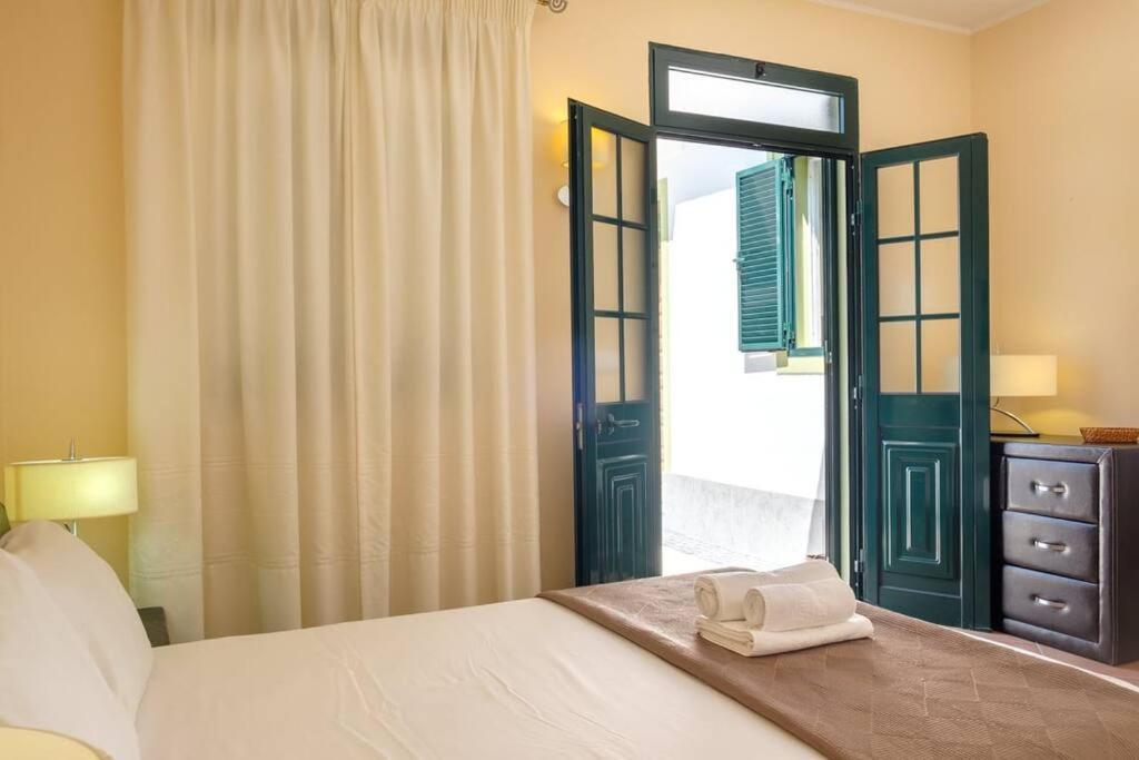 Villa Hikers Haven São Roque do Faial Esterno foto