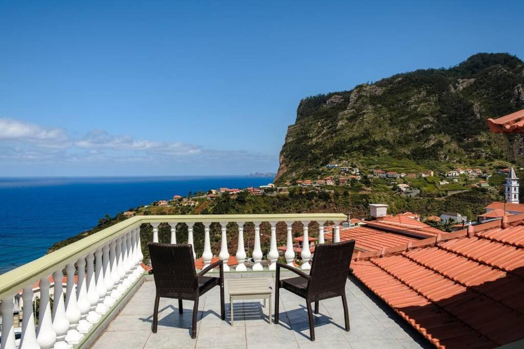 Villa Hikers Haven São Roque do Faial Esterno foto