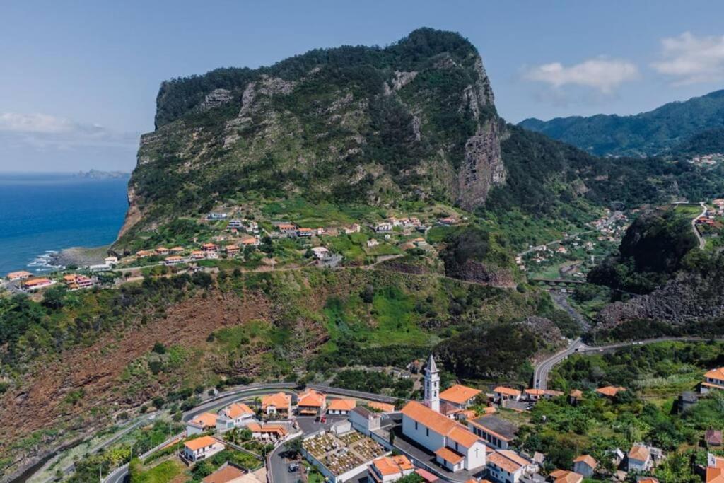 Villa Hikers Haven São Roque do Faial Esterno foto
